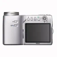 دوربین نیکون منحصربفرد Coolpix S10 آکبند