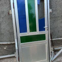 در و پنجره سالم آهنی و آلمینیوم
