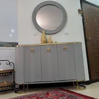 کنسول و آینه