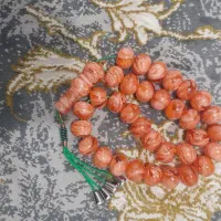 تسبیح کهربا خوش دست خوش رنگ