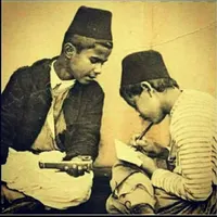 آموزش خوشنویسی و نقاشی با بیش از ۲۰ سال تجربه