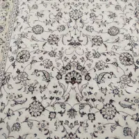 کناره تمیز و سالم بدون پارگی