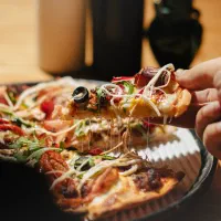 استخدام اشپز و کمک آشپز و سالندار