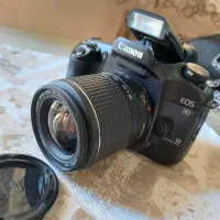 دوربین آنالوگ canonاورجینال ژاپن آنتیک ودرحد آکبند