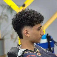 اموزش ارایشگری مردانه برای وام پروانه کسب و مهاجرت