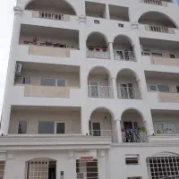 ۱۱۰ متر ،۲ خوابه ،با همه امکانات،تخلیه،بدون مالک