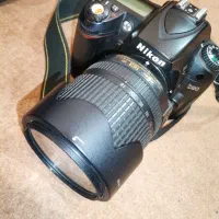 دوربین عکاسی نیکون D90 با لنز 18.140 mm