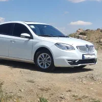 درب و جعبه داشبورد رنگ‌ مشکی برلیانس 330 و 320