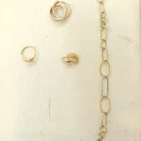 دستبند گل گوش
