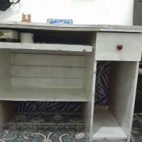 میز کامپیوتر