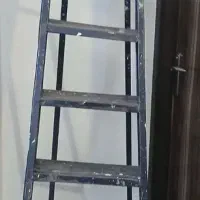 نردبان آهنی