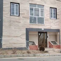 درب و پنجره پی وی سی شیشه دوجداره