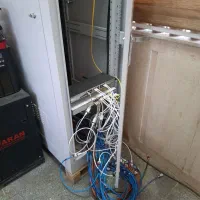 همکاری تو کار های فنی و بازاریابی و خرید و فروش و.