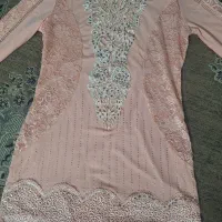 پیراهن‌گیپور‌کار‌شده
