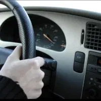 آموزش رانندگی بانوان