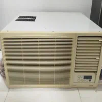 یک دستگاه کولر ال جی سالم کنترلی