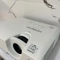 ویدیوپروژکتور هیتاچی