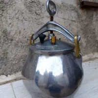 زود پز ۸لیتر