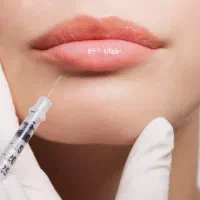 نیازمند مدل تزریق فیلر