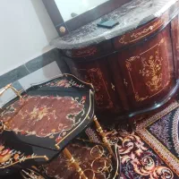 کنسول جادار به همراه میز بار معرق