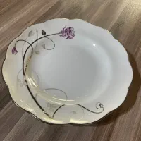 بشقاب غذا خوری