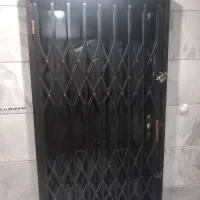 درب آکاردئونی  کارکرده در حد نو نو