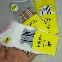 به صورت فروشی عمده و تک و جینی