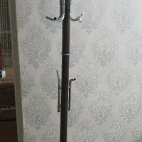 چوب لباسی پایه سنگی