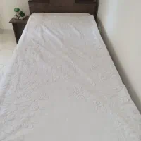 تخت یک و دونفره با مبل راحتی