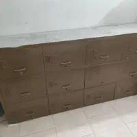 قفسه فلزی
