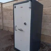 گاوصندوق ۱۳۰۰ کیلویی کاوه استوک . نو