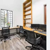 پذیرش کارمند خانم