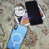 ایفونxs 64  za