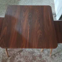 جلو مبلی عسلی قهوه‌ای