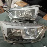 چراغ جلو دنا پلاس
