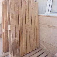 پالت چوبی