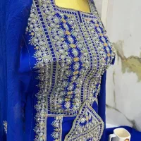 خیاطی با چرخ خیاطی