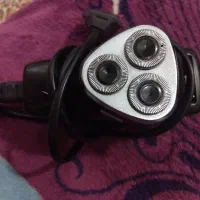 ماشین ریش تراش سه تیغ