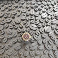 انگشتر و مهره قدیمی