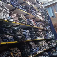 مغازه دو دلفین داده میشود