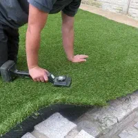 فنس چمن فنس چمنی با متریال نو UV و ضدریزش
