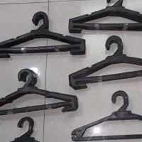 چوب لباسی و رخت آویز پلاستیکی