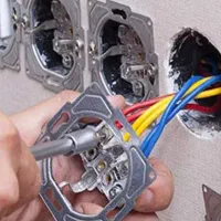 برق و تاسیسات وسرویس و راه اندازی و تعمیر کولر