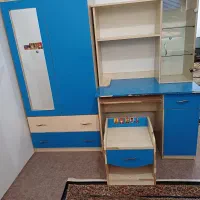 کمد و میز تحریر