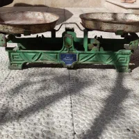 ترازو سنگی قدیمی
