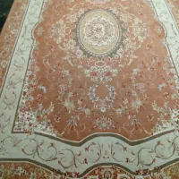 یک تخته فرش نه متری و یک تخته فرش شش متری ست