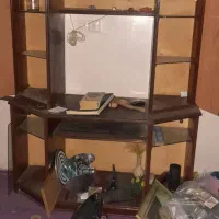 میز . یا بوفه