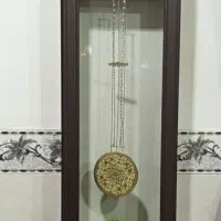 میز تلویزیون و ساعت و بوفه