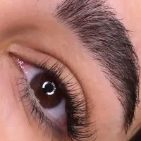 اموزش حرفه ای و تخصصی اکستنشن مژه و لیفت و لمینت