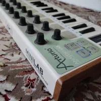 میدیکنترلر آرتوریا Arturia mini analog LAB